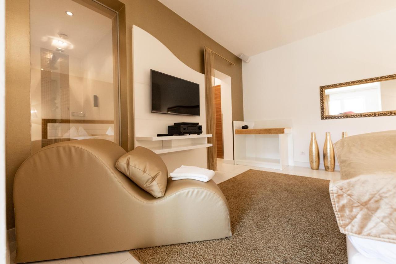Maiers Kuschelhotel Loipersdorf Deluxe - Adults Only Fürstenfeld Eksteriør bilde