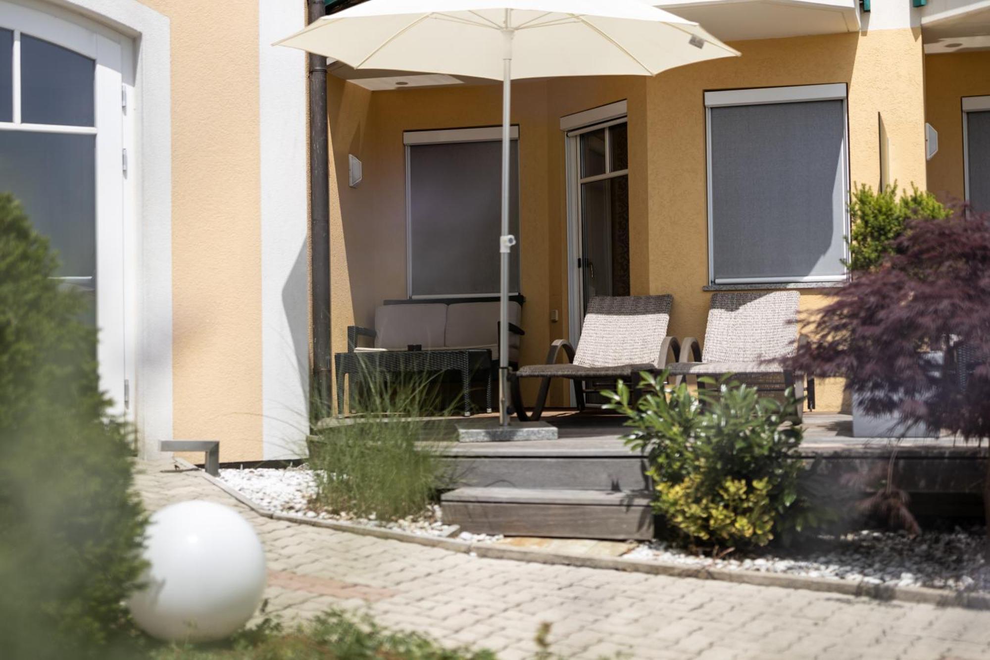 Maiers Kuschelhotel Loipersdorf Deluxe - Adults Only Fürstenfeld Eksteriør bilde