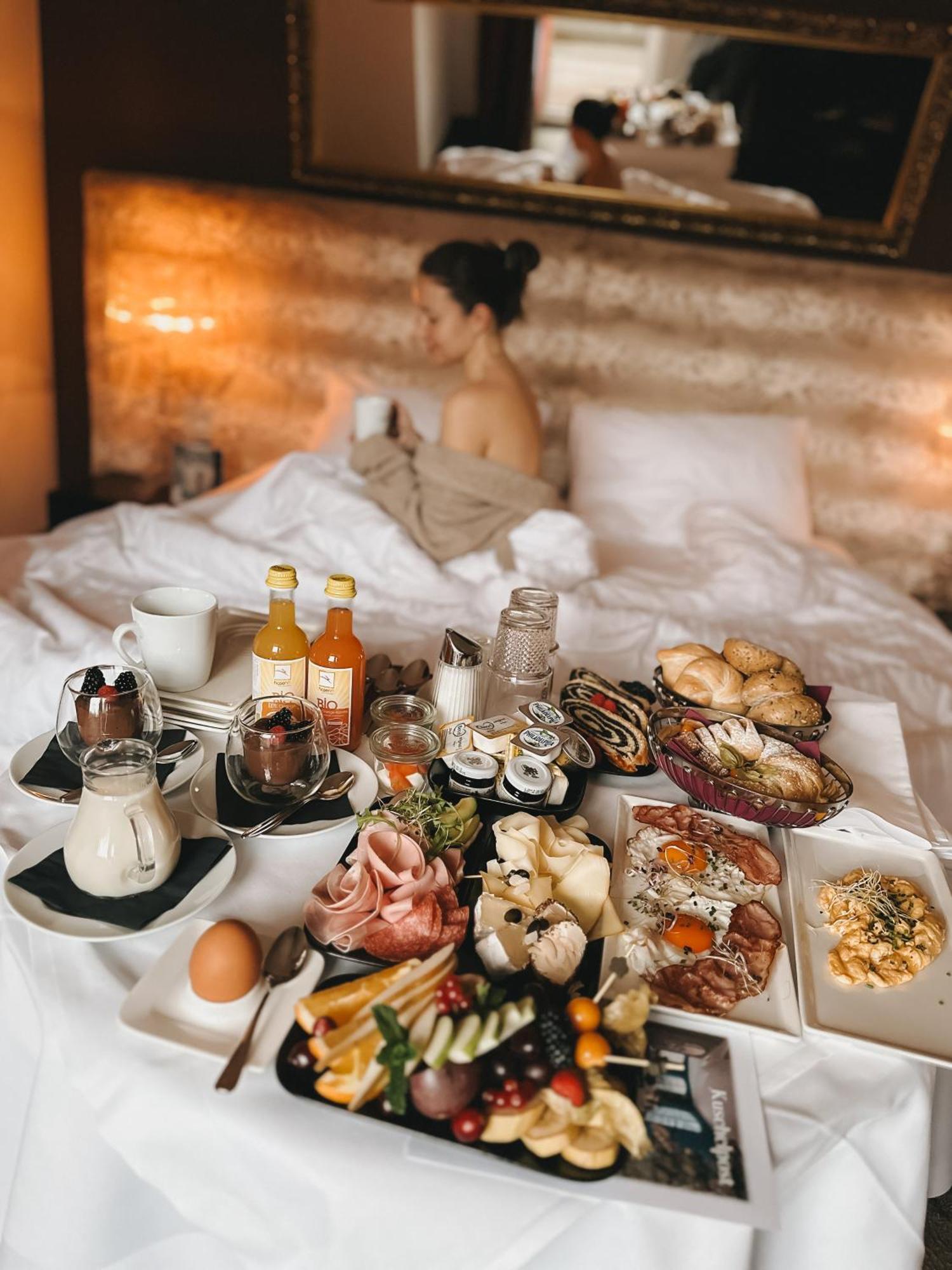 Maiers Kuschelhotel Loipersdorf Deluxe - Adults Only Fürstenfeld Eksteriør bilde